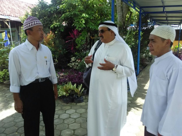 Saat Dukungan untuk Rumah Tahfidz Datang dari Jazirah Arab: Kenangan Kunjungan Dr. Saeed Al-Sharm